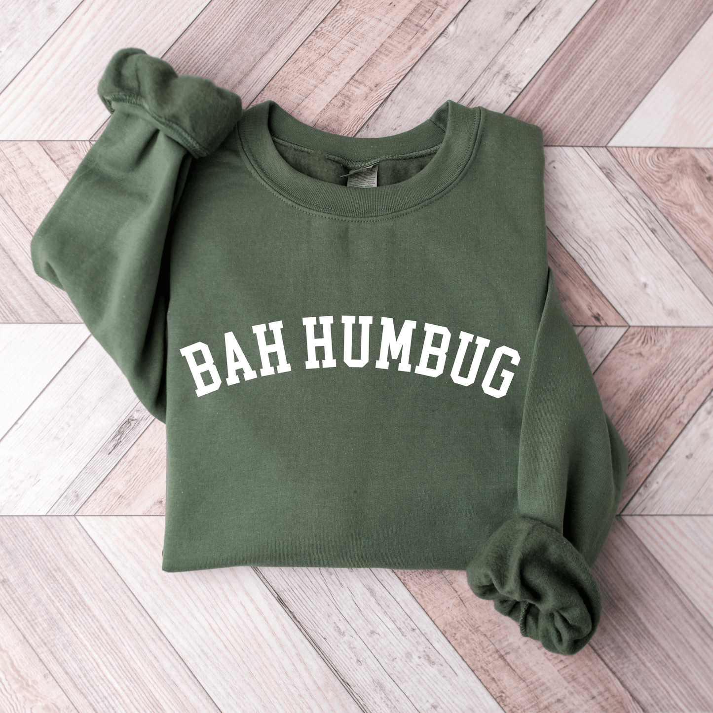 Bah Humbug Sweatshirt, Merry Christmas Sweatshirts, Holiday Crewneck Sweatshirts, Cute Holiday, Plus Sized Christmas, Christmas Aesthetic Gifts