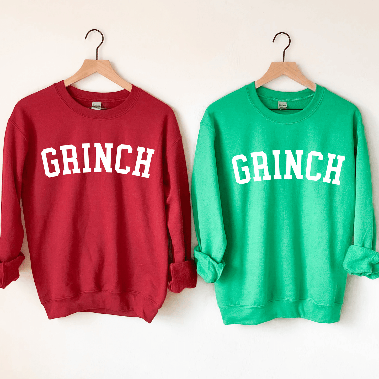 Grinch Sweatshirt, Merry Christmas Sweatshirts, Holiday Crewneck Sweatshirts, Cute Holiday, Plus Sized Christmas, Christmas Aesthetic Gifts