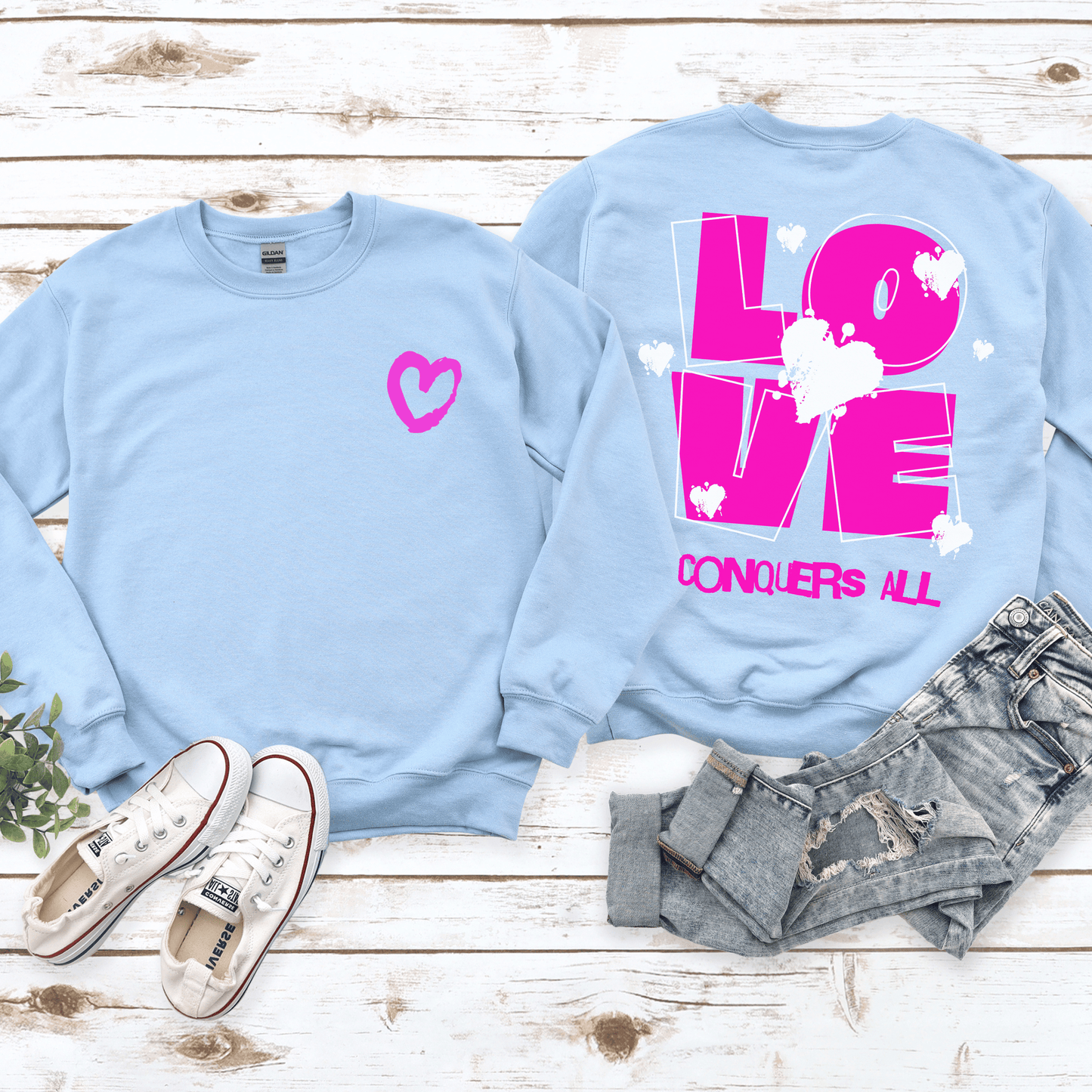 Love Conquers All Sweatshirt, Love Sweatshirt, Couples Crewneck Oversized Sweatshirt, VSCO Trendy Aesthetic, College University Crewneck,