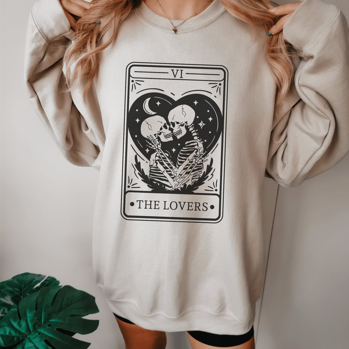 Skeleton Tarot Card Sweatshirt Halloween Couple Gift Boyfriend Gift Tarot Card Boyfriend Shirt Tarot Gifts Tarot Card Gift Dating Couple