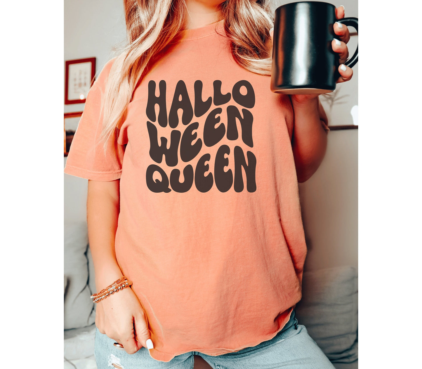 Halloween Shirt Retro Halloween Shirte Halloween Queen Tee Halloween Halloween Tee Gifted Fall Shirt Cute Halloween Shirt Spookie Season